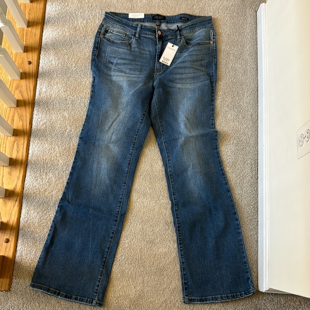 Judy Blue Bootcut Medium Wash Jeans